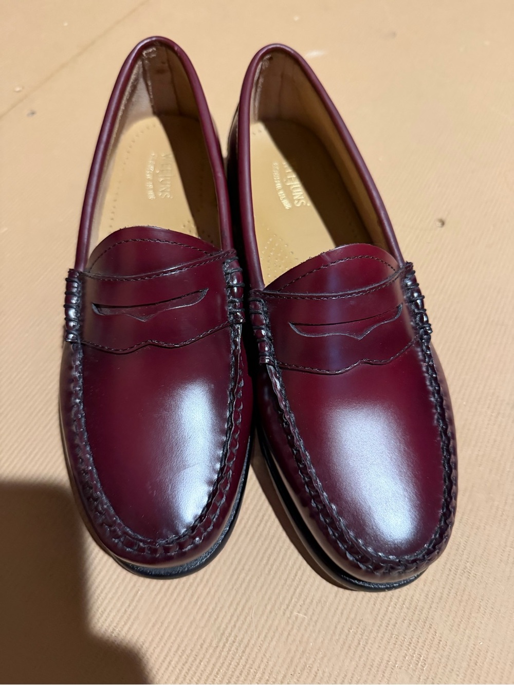 G.H. Bass & Co. WEEJUNS Handcrafted Leather Penny Loafers Burgundy
